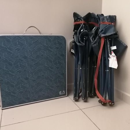 Faridz Homestay At Myra Saujana Kampong Simpang Empat Eksteriør bilde
