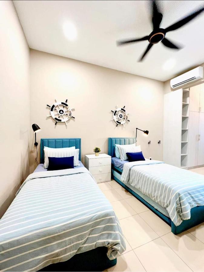 Faridz Homestay At Myra Saujana Kampong Simpang Empat Eksteriør bilde